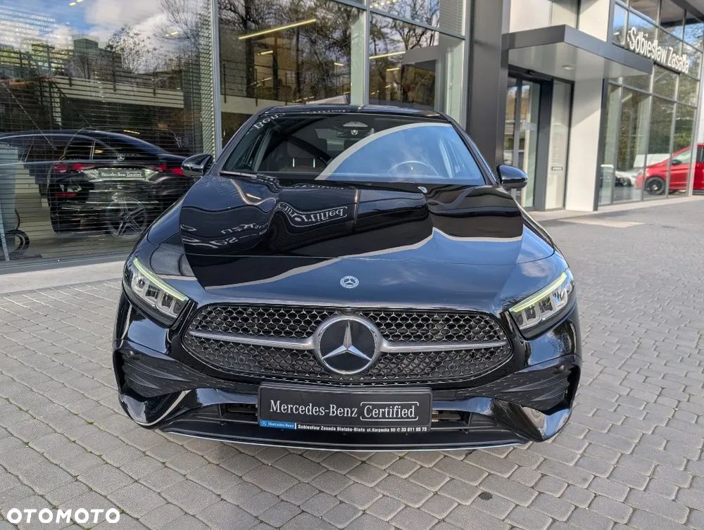 Mercedes-Benz Klasa A 200 AMG Line 7G-DCT - 3