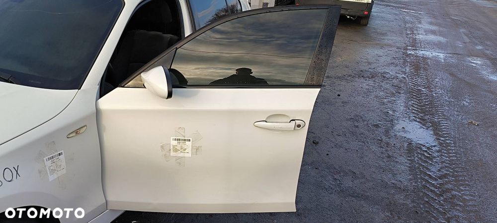 DRZWI LEWE PRZÓD BMW SERIA 1 E87 ALPINWEISS 300 - 3