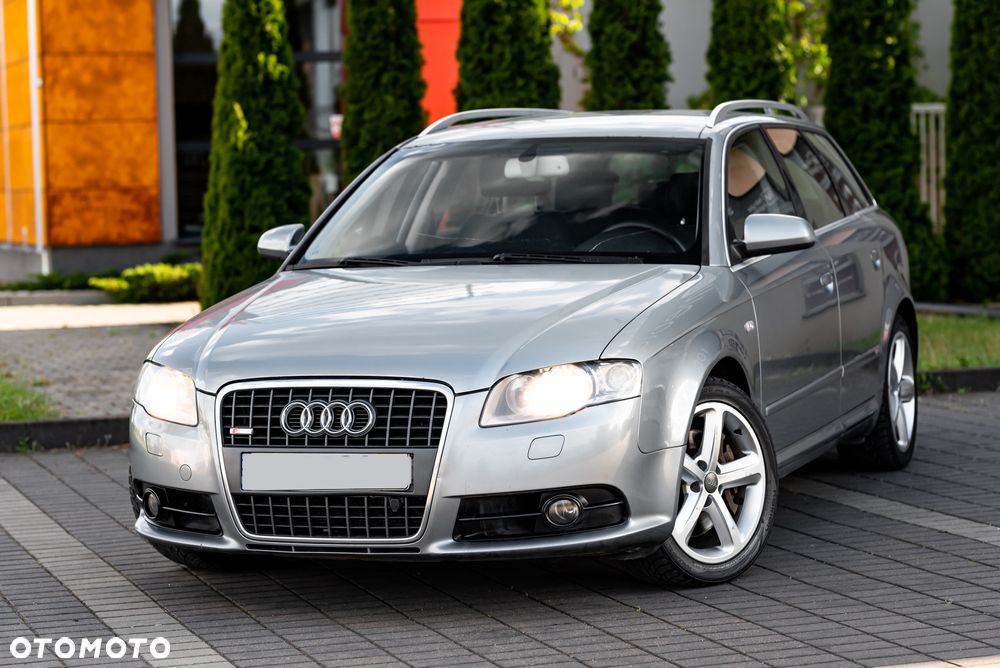 Audi A4 - 4