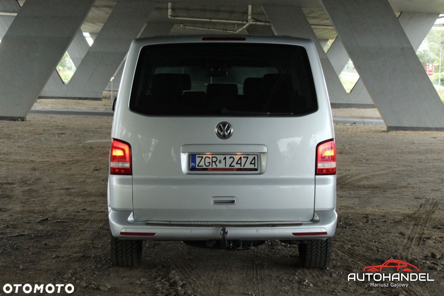 Volkswagen Multivan - 5