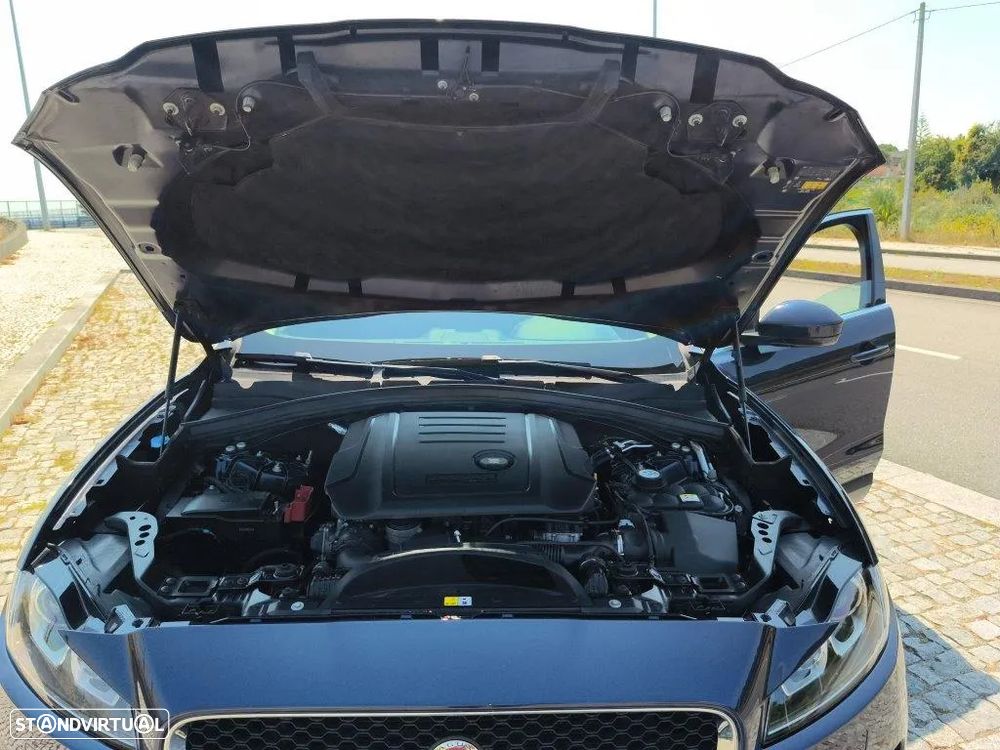 Jaguar F-Pace 2.0 i4D Prestige Aut. - 24