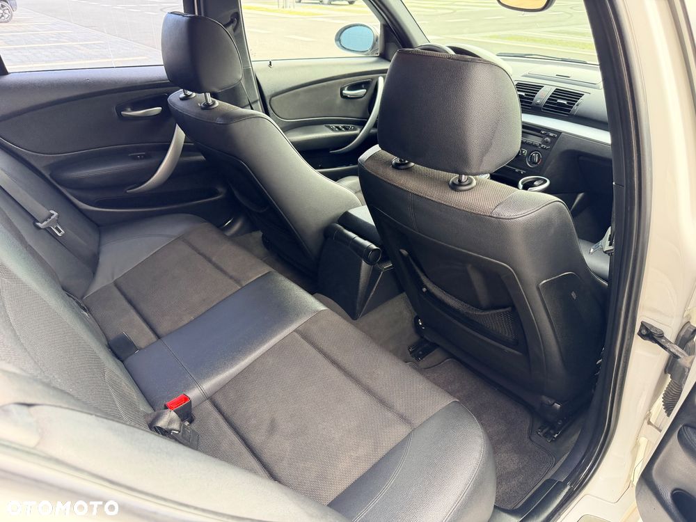 BMW Seria 1 - 17
