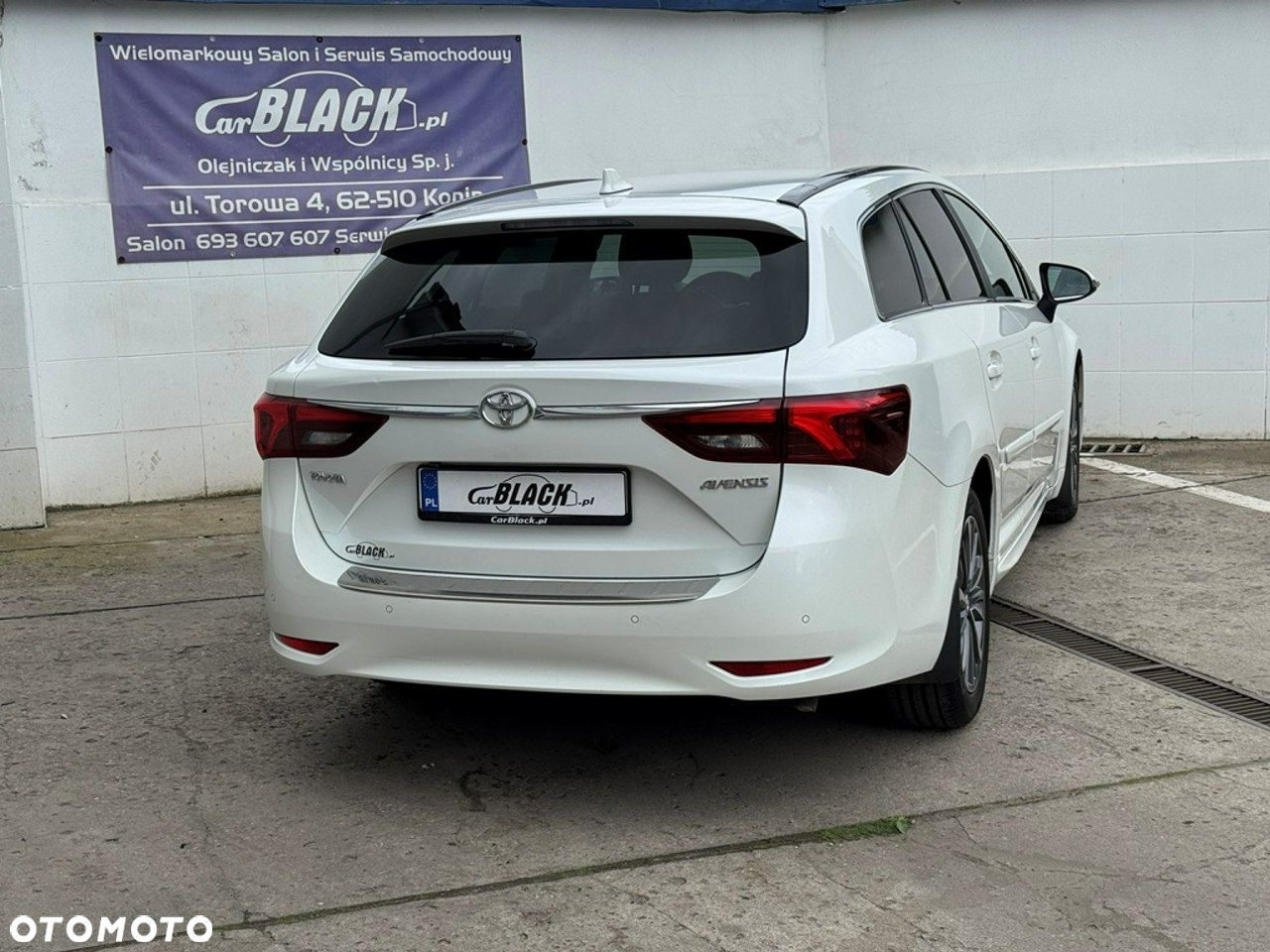Toyota Avensis - 18