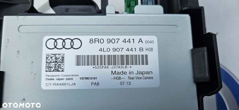 Audi Q5 8R EKRAN WYŚWIETLACZ MONITOR MMI NAWIGACJI 8R0919604A  JEDNOSTKA STACJA MULTIMEDIA MMI HARMAN 8R1035746D  TUNER RADIA MMI  4G0035082G  STEROWNIK KAMERY COFANIA 8R0907441A  STELAŻ MODULÓW 8R0035209B - 15