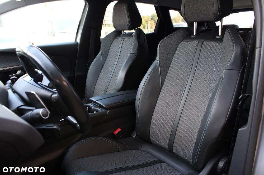Peugeot 3008 - 10