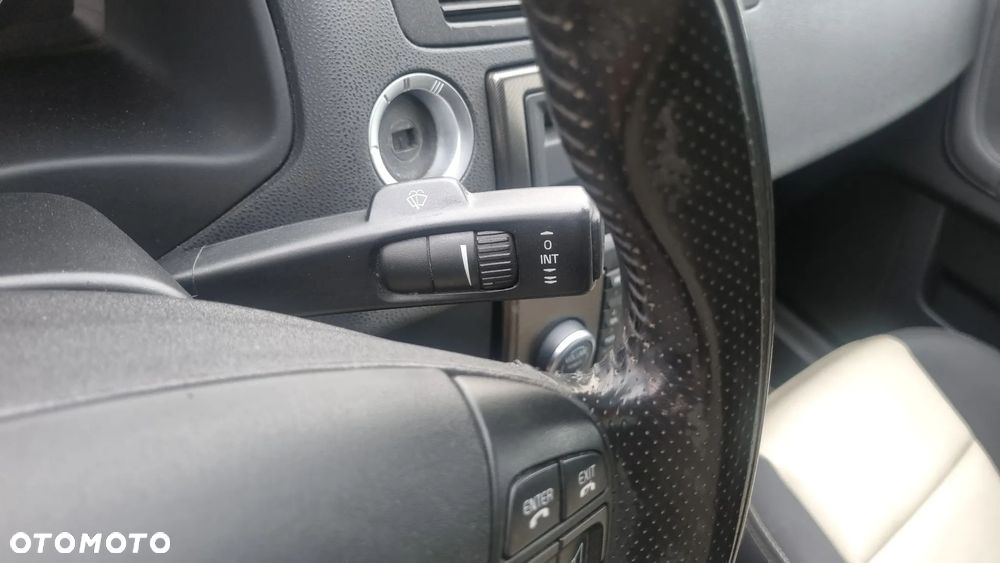 Volvo S40 D4 R-Design - 26