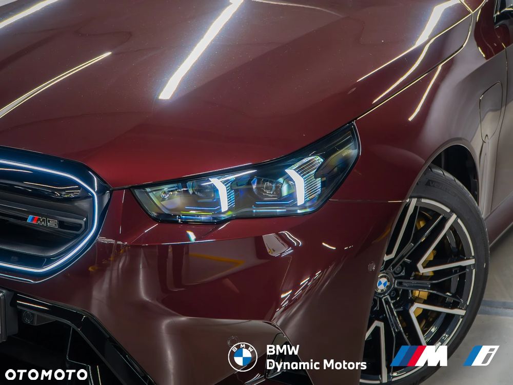 BMW M5 xDrive - 8