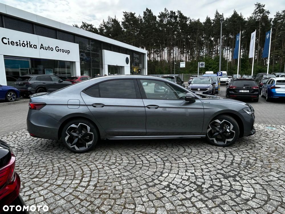 Skoda Superb 2.0 TDI SCR 4x4 Sportline DSG - 4