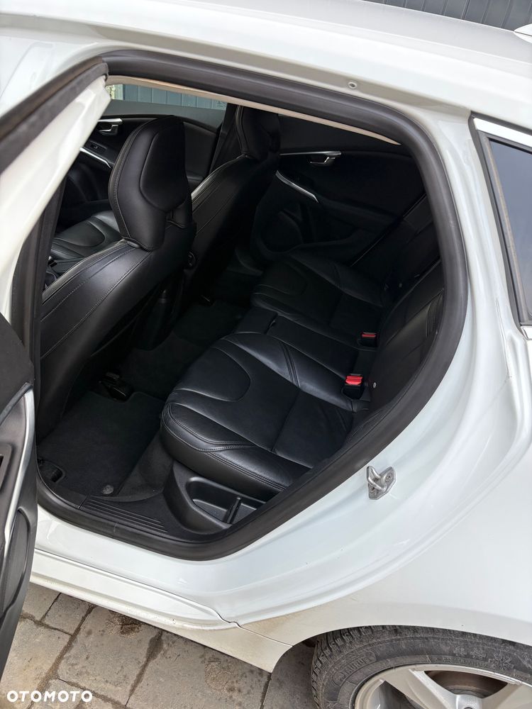 Volvo V40 D4 Summum - 20