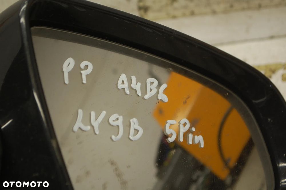 LUSTERKO PRAWY PRZÓD PRZEDNIE PRAWE LX7Z/ LZ5L/ LY9B/ LY5K AUDI A4 B6 5 PIN - 21