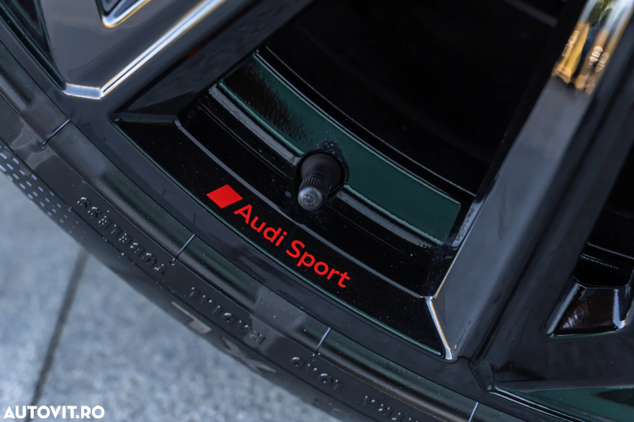 Audi Q8 50 TDI quattro Tiptronic MHEV - 33