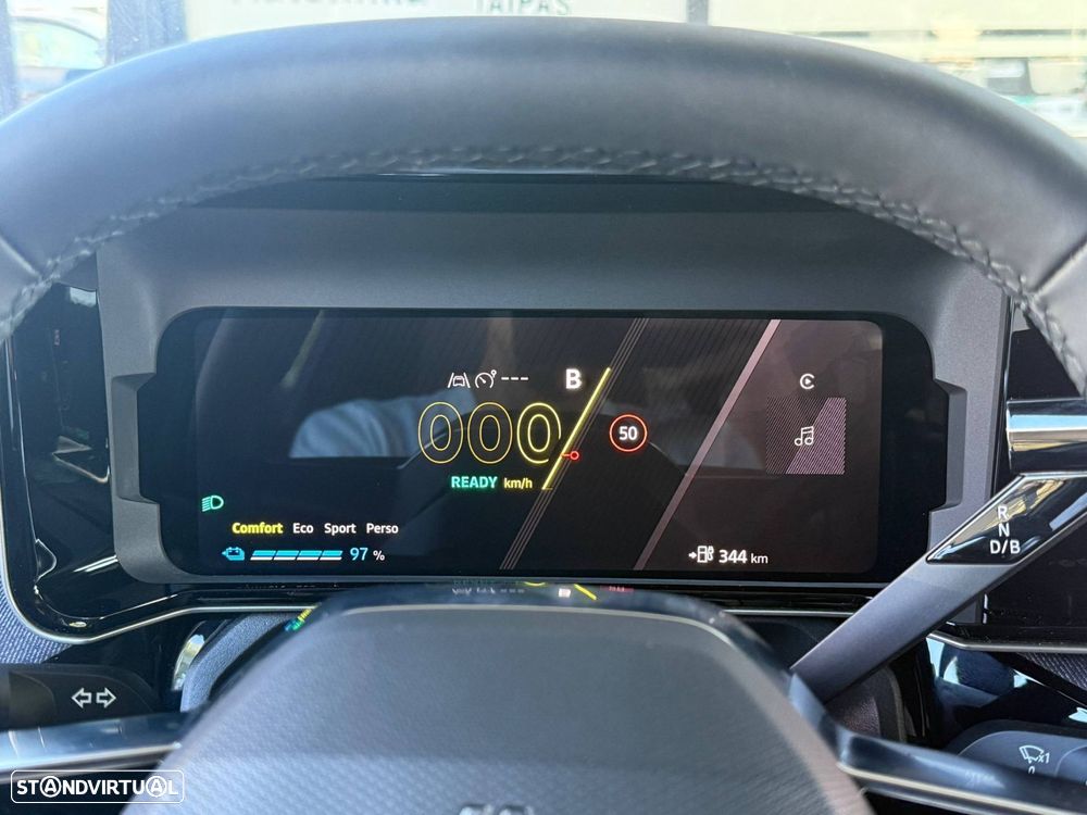 Renault 5 E-Tech 52 kWh Techno Autonomia Conforto - 41