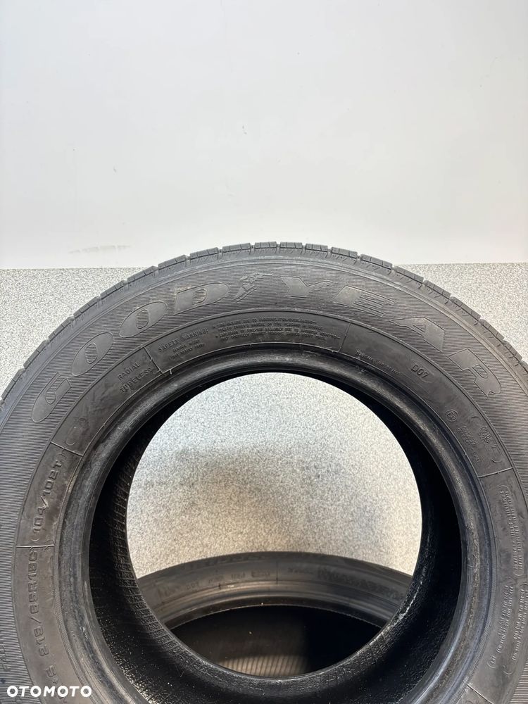 1 Opona Letnia GoodYear 215/65/15C 104/102T - 10
