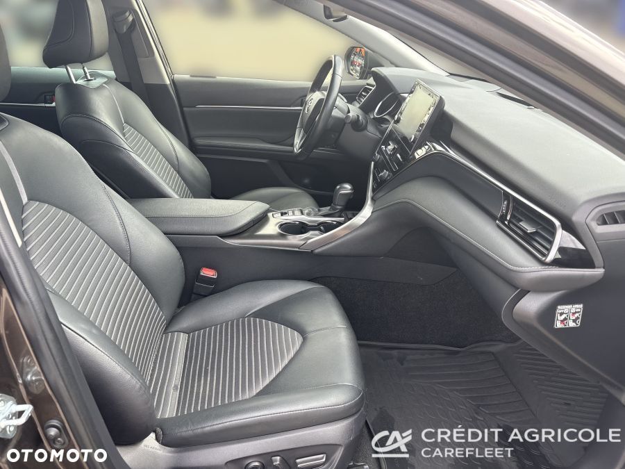 Toyota Camry 2.5 Hybrid Prestige CVT - 17