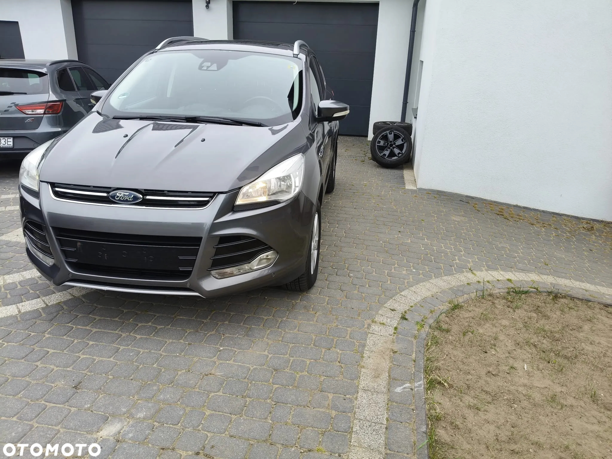 Ford Kuga 2.0 TDCi 4x4 Titanium - 2