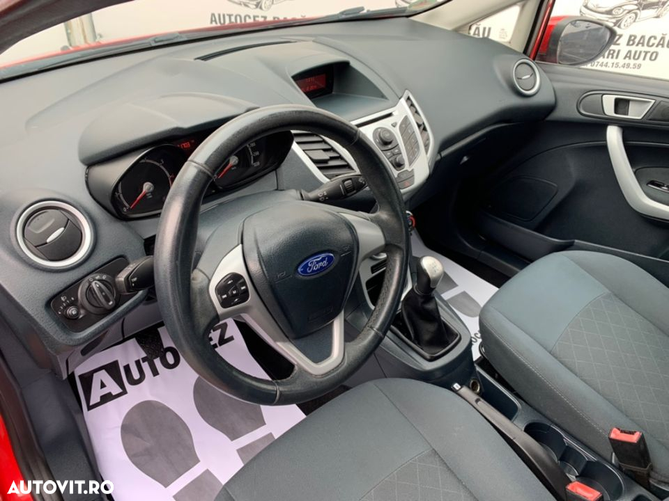 Ford Fiesta - 20