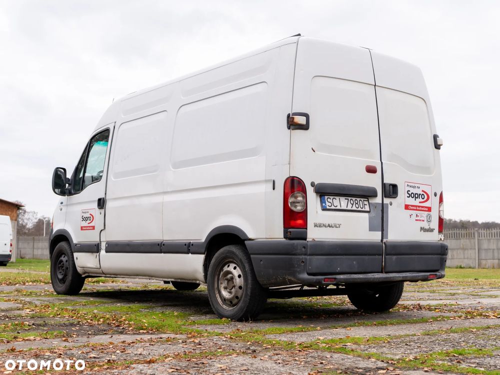 Renault Master - 24