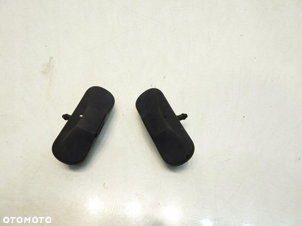 DYSZA SPRYSKIWACZA MASKI VW PASSAT B6 1.9 TDI 5M0955985 - 8