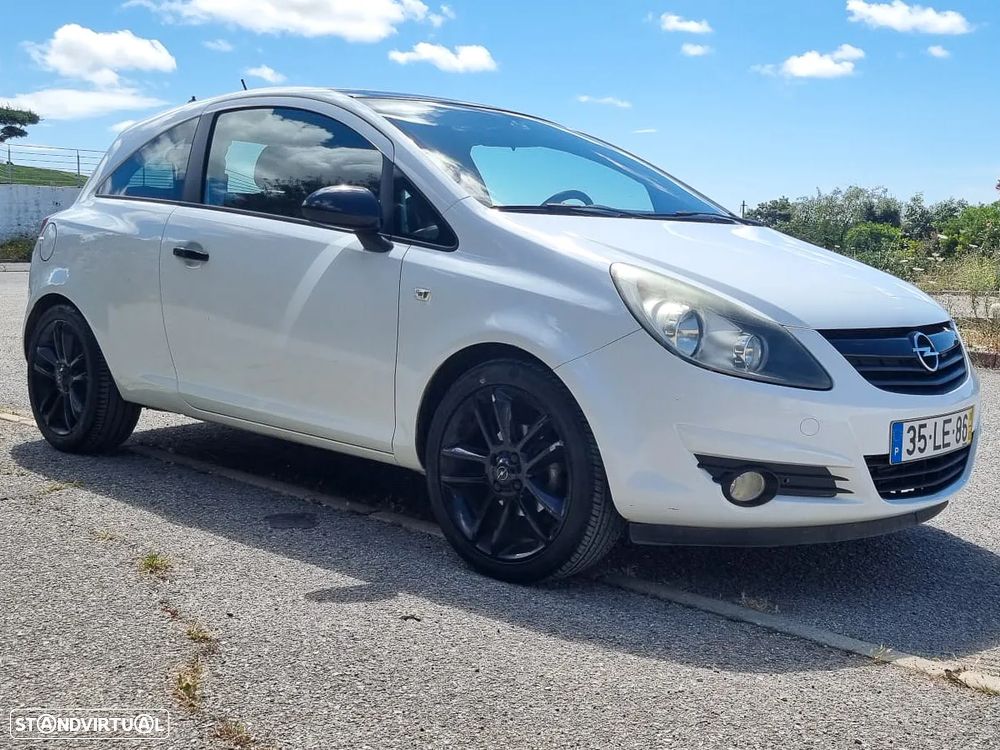 Opel Corsa 1.3 CDTI Black Edition - 1