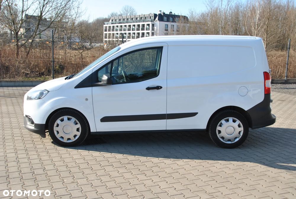 Ford Transit Courier - 5