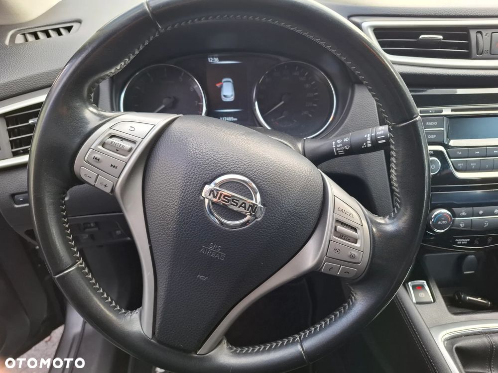 Nissan Qashqai 1.2 DIG-T Acenta EU6 - 18