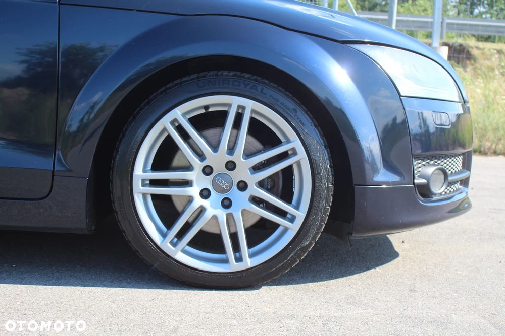 Audi TT Coupé - 21