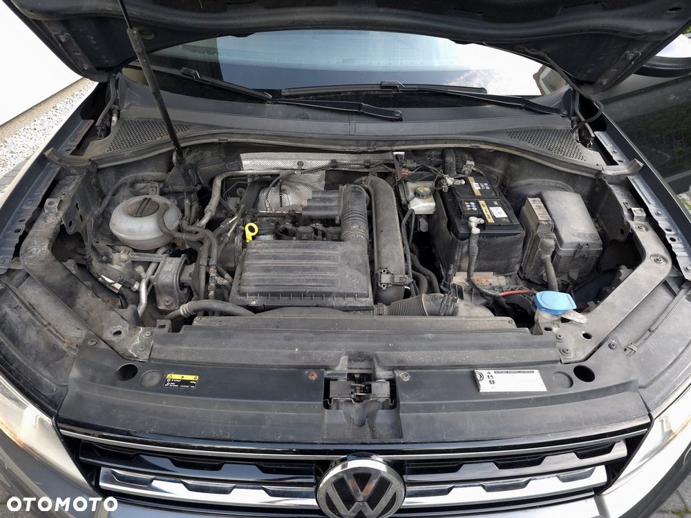 Volkswagen Tiguan 1.4 TSI Sport&Style DSG - 37