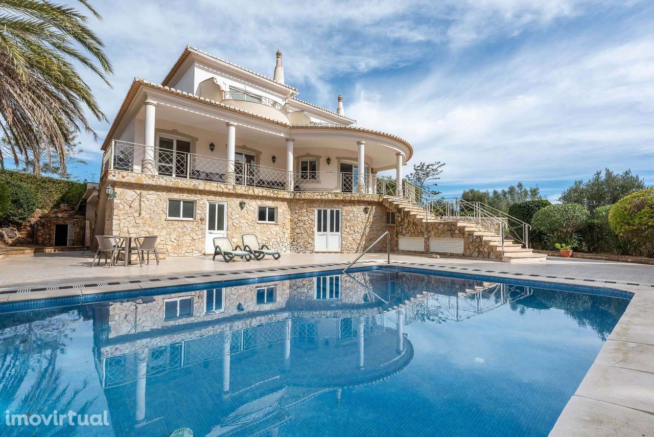 Magnífica moradia sem custos de condomínio - Boavista - Grande imagem: 2/38