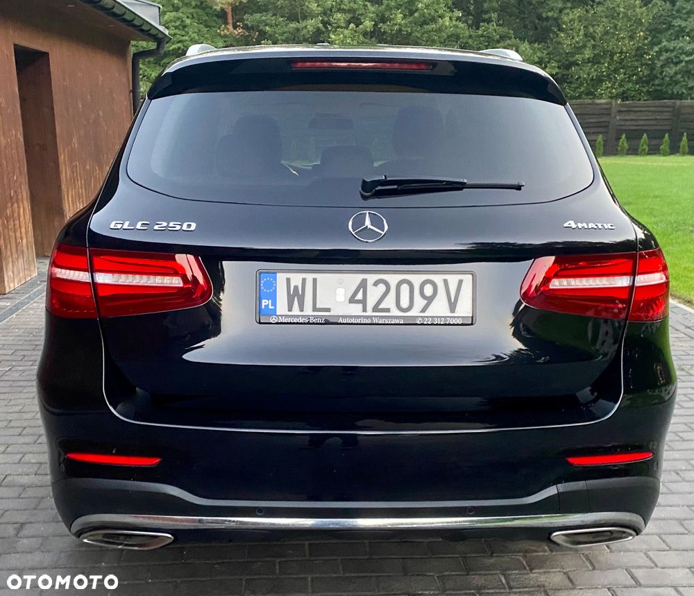 Mercedes-Benz GLC 250 4-Matic - 9