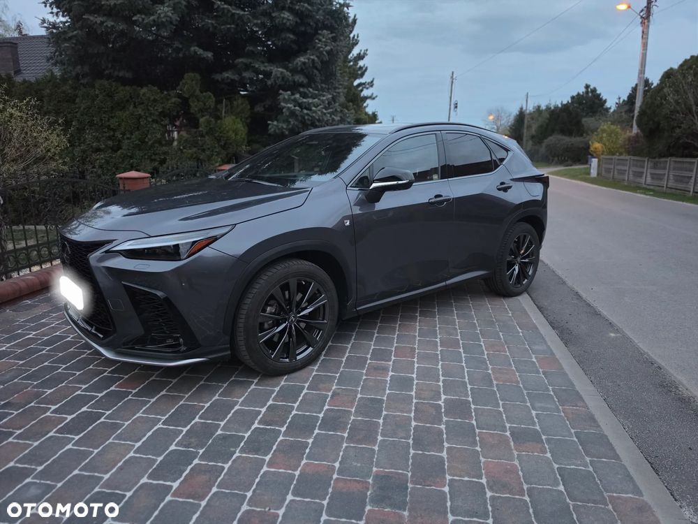Lexus NX 450h+ F Sport AWD - 4