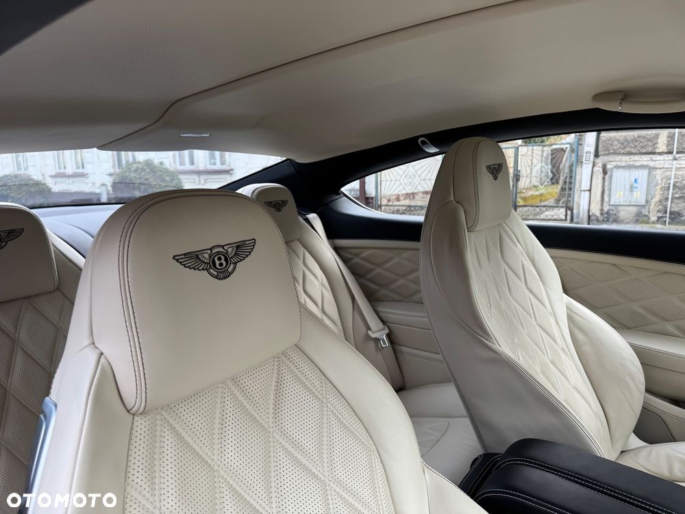 Bentley Continental GT V8 S - 17