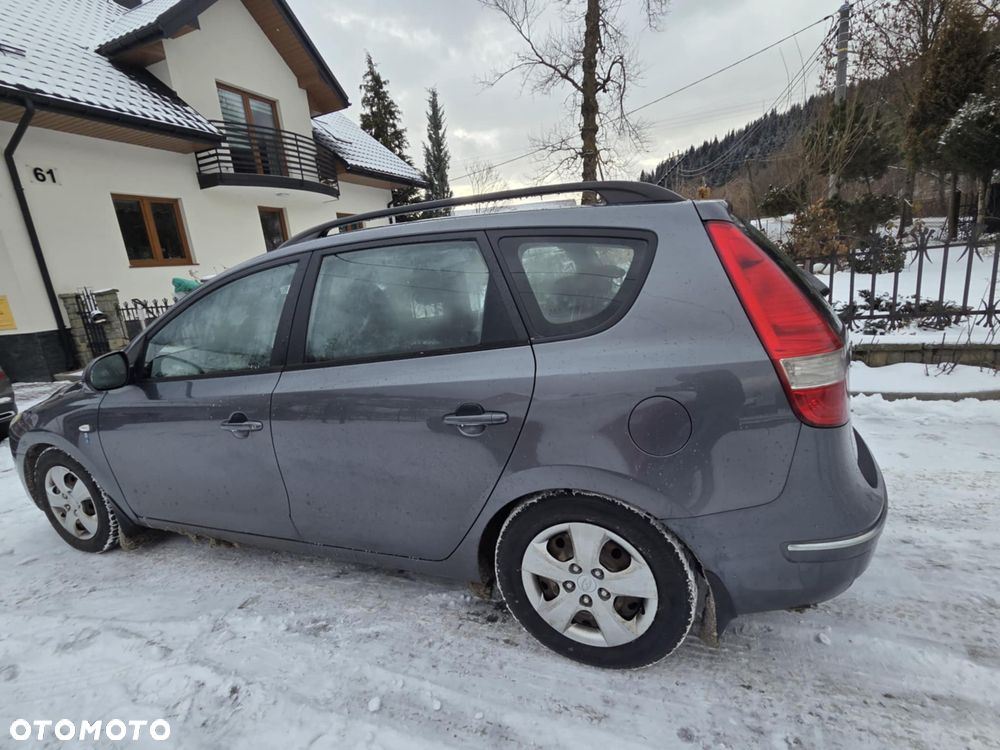 Hyundai i30 1.6 CRDi Comfort - 2