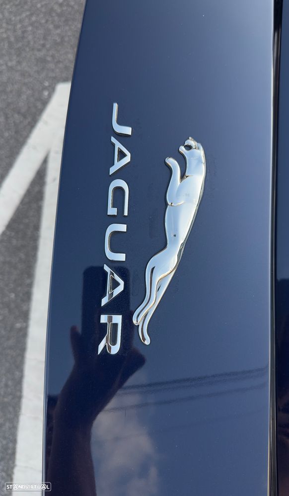 Jaguar F-Type - 7