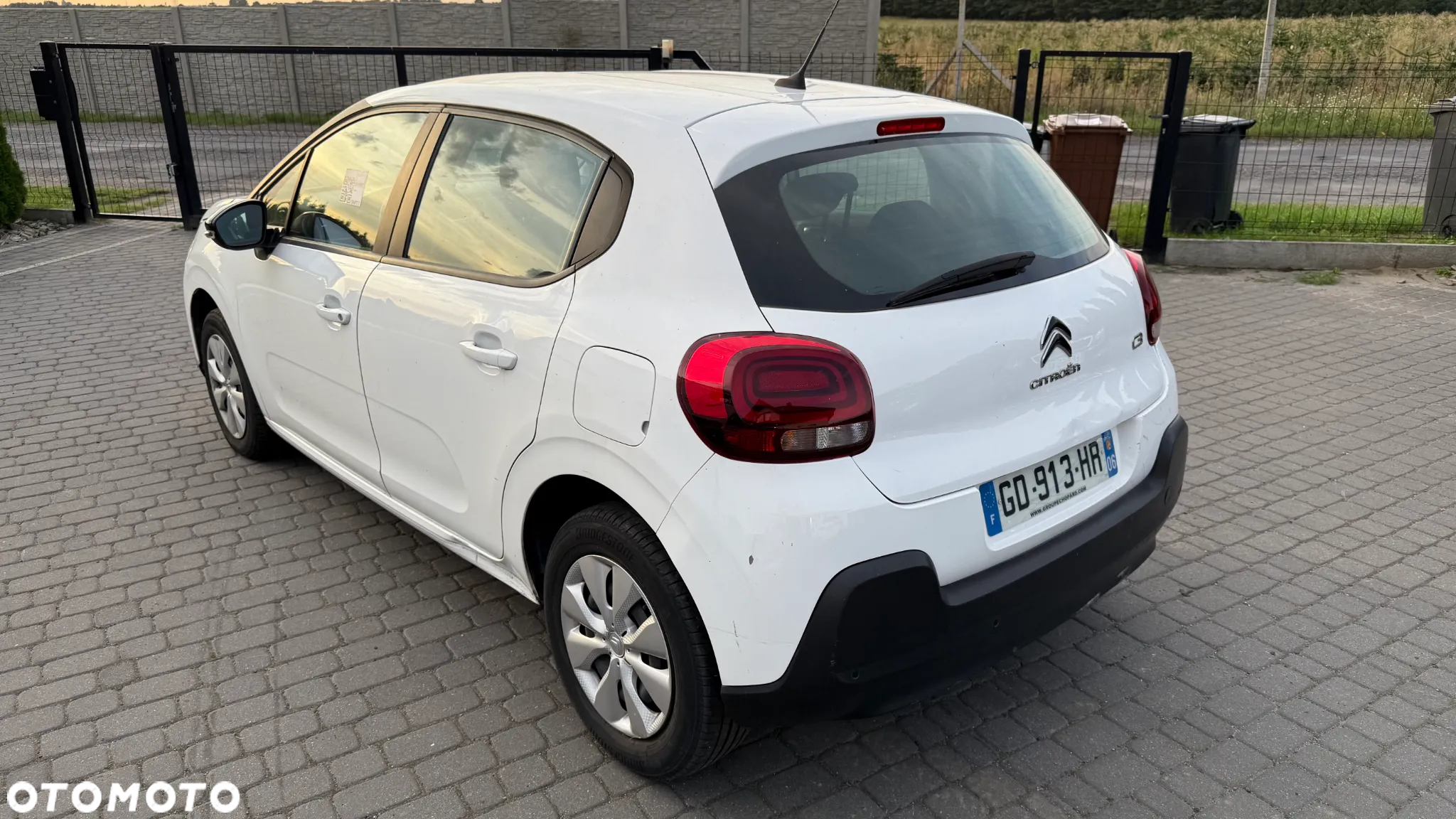 Citroën C3 1.2 PureTech Feel - 3