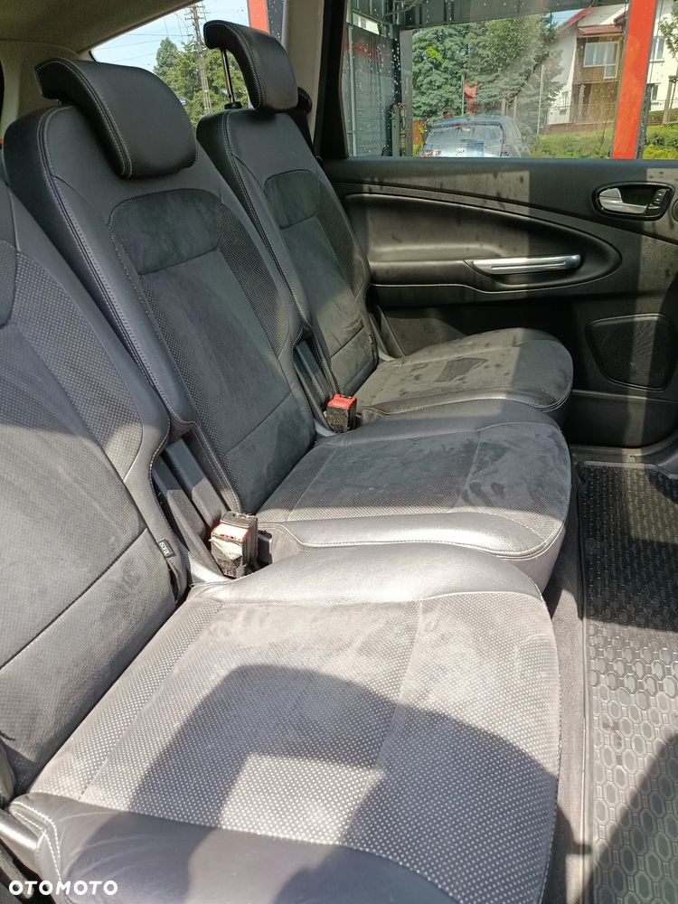 Ford S-Max 2.2 TDCi Titanium - 8