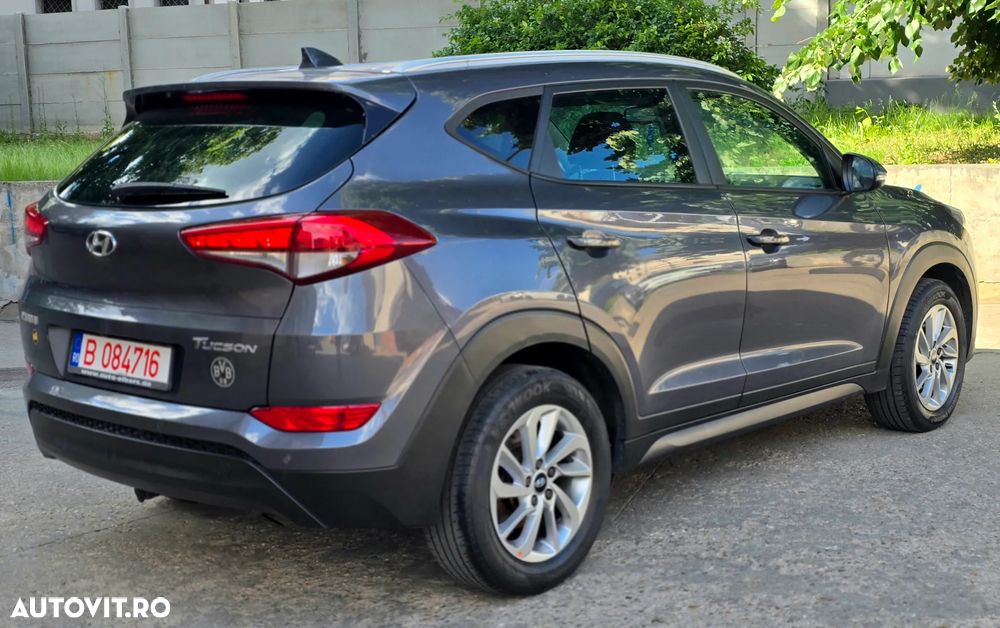 Hyundai Tucson blue 1.7 CRDi 2WD Style - 4