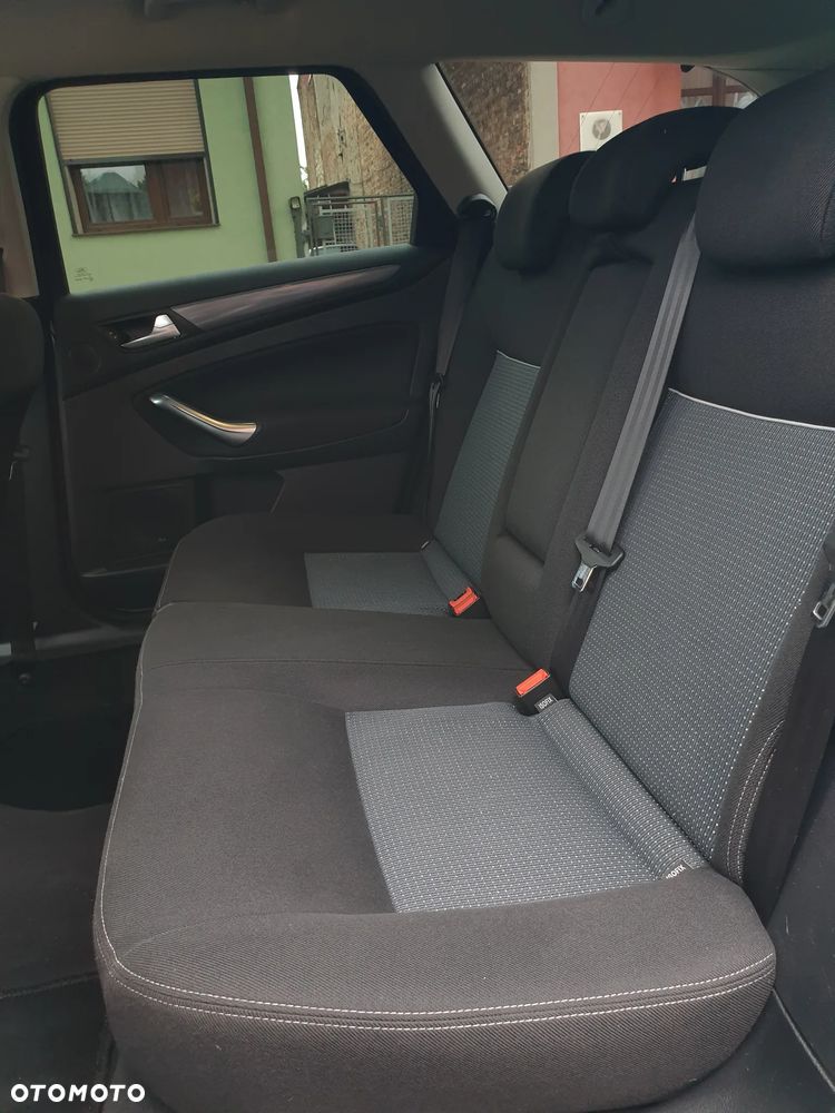 Ford Mondeo 2.0 TDCi Viva Titanium - 33