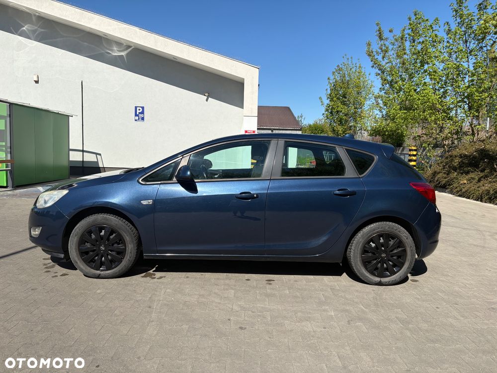 Opel Astra 1.4 Enjoy - 2