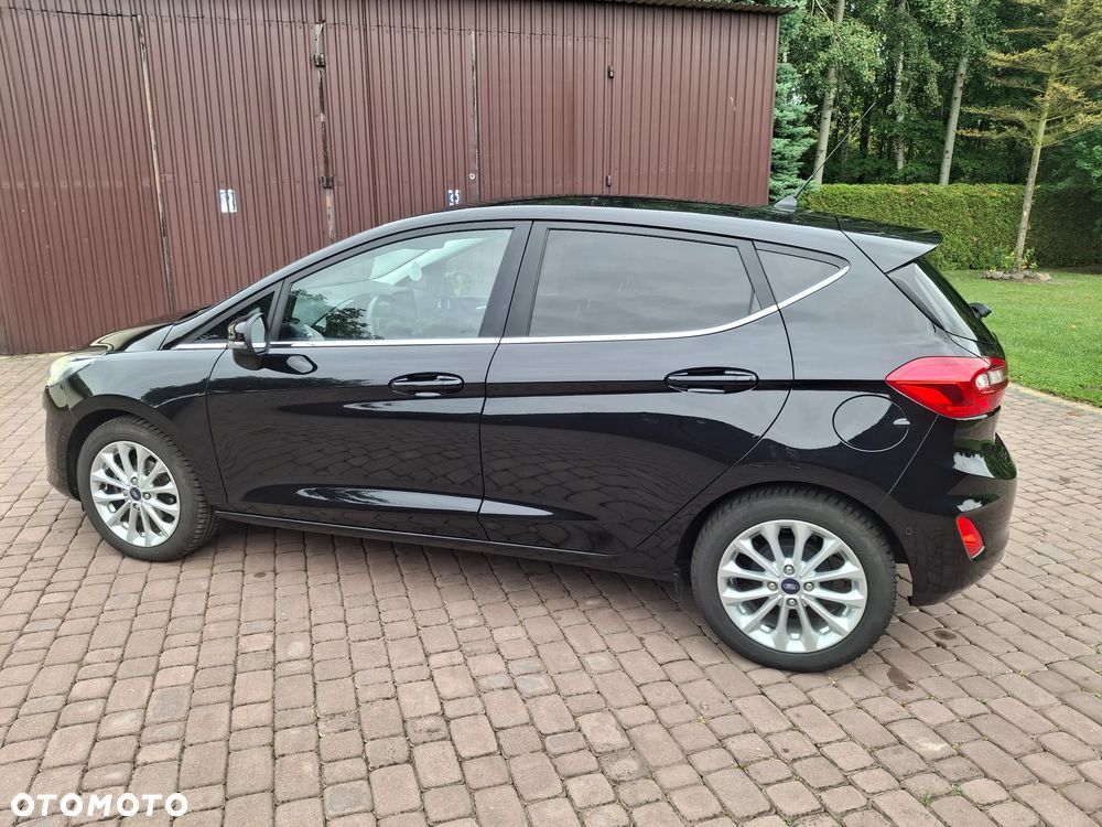 Ford Fiesta 1.0 EcoBoost S&S TITANIUM - 4