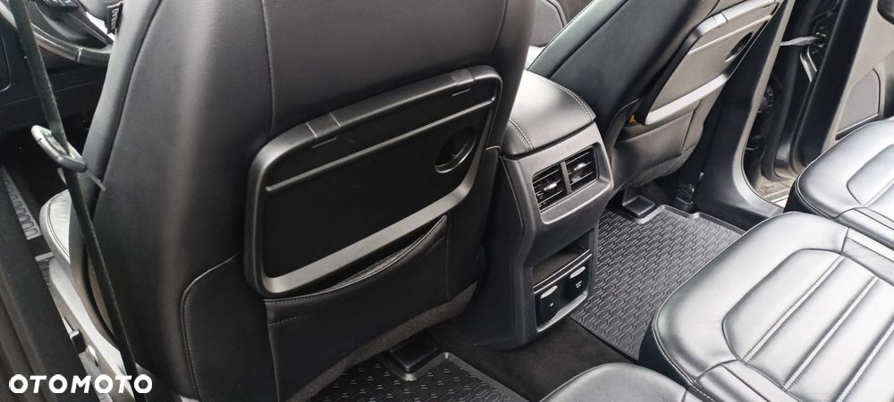 Ford Galaxy 2.0 TDCi Titanium - 24