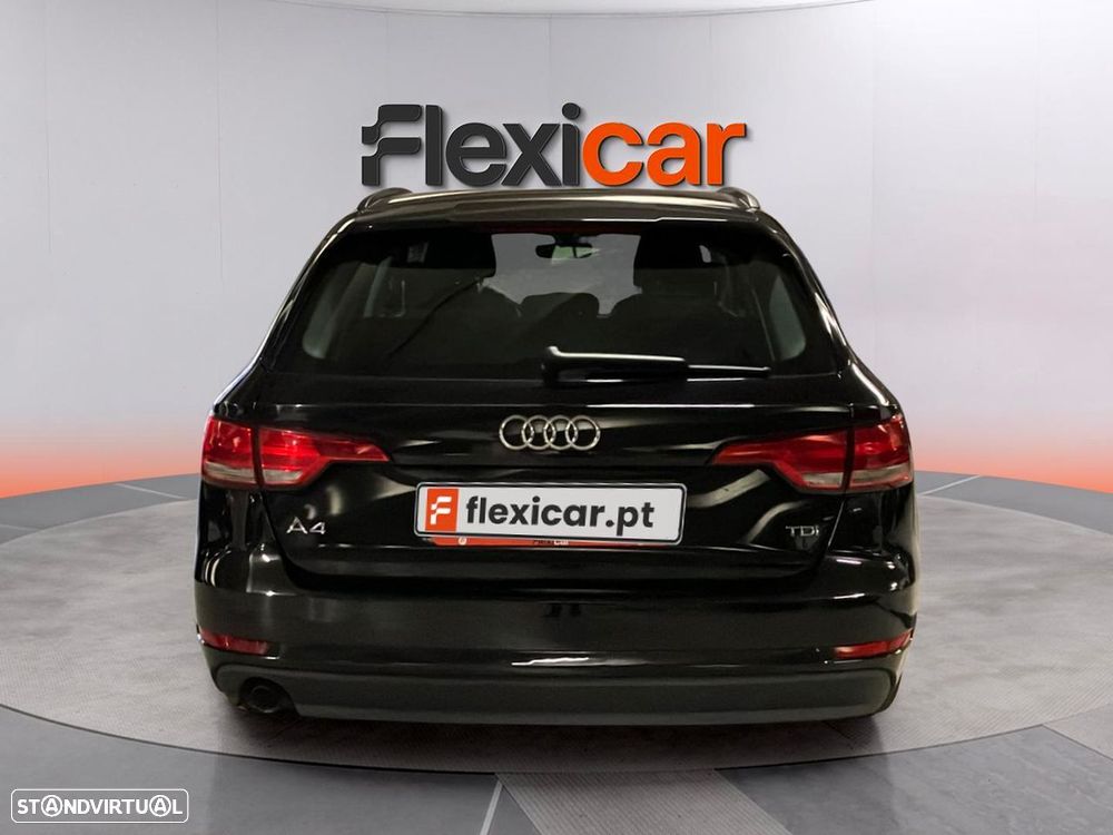 Audi A4 Avant 2.0 TDI Advance - 8