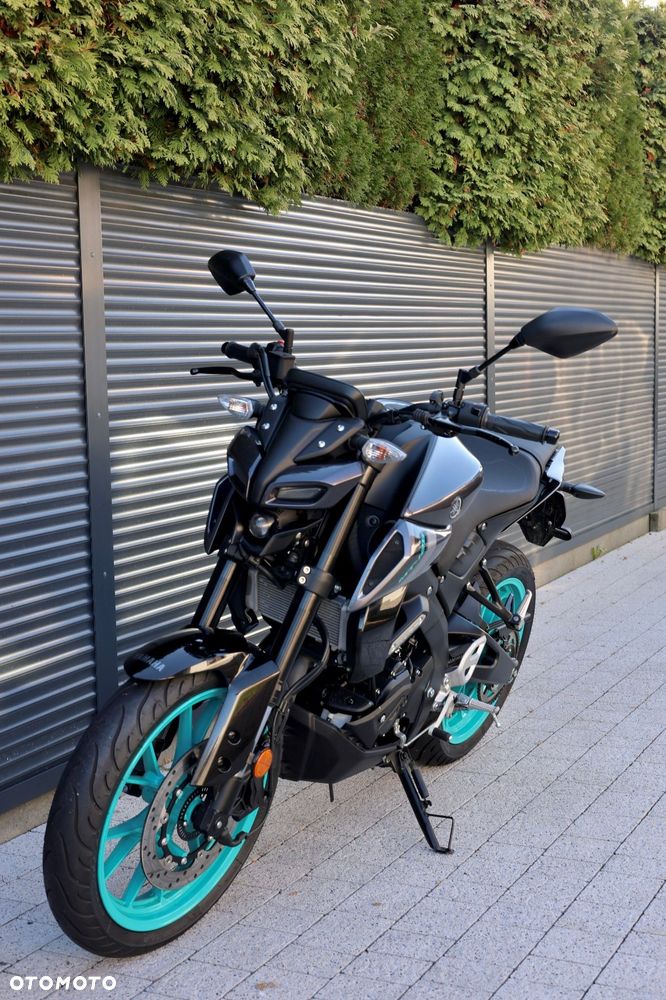 Yamaha MT - 3