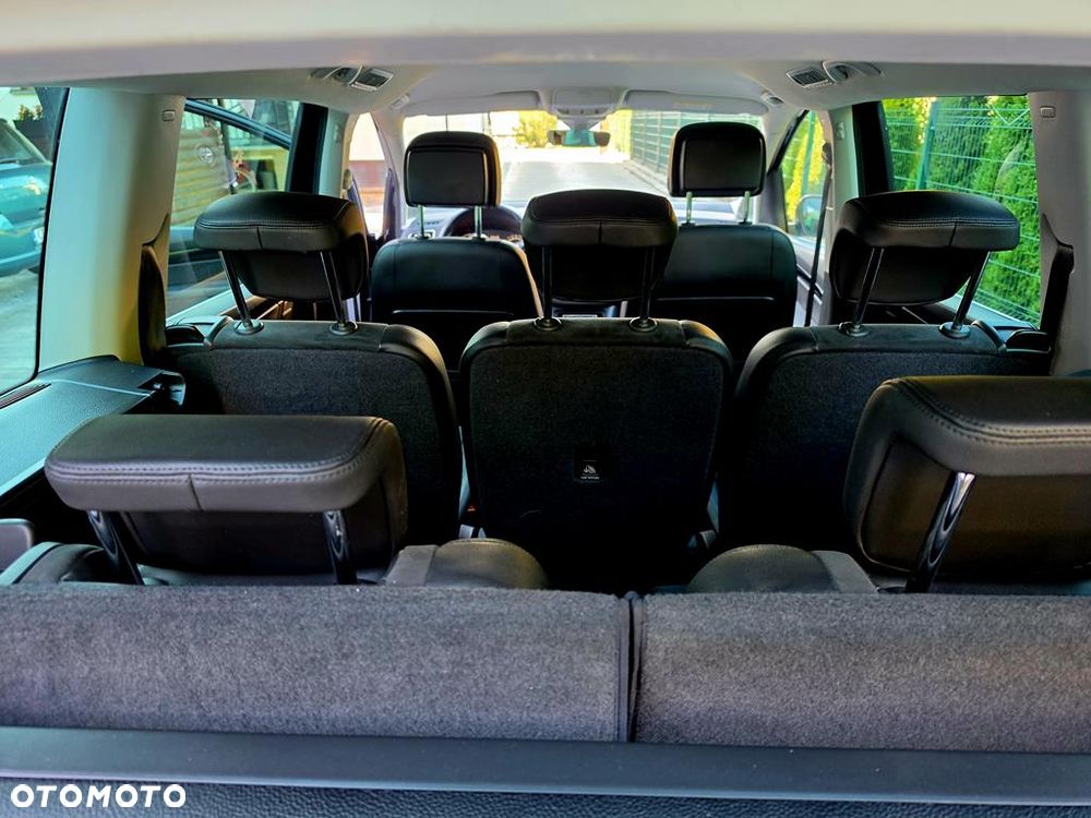 Volkswagen Sharan - 33