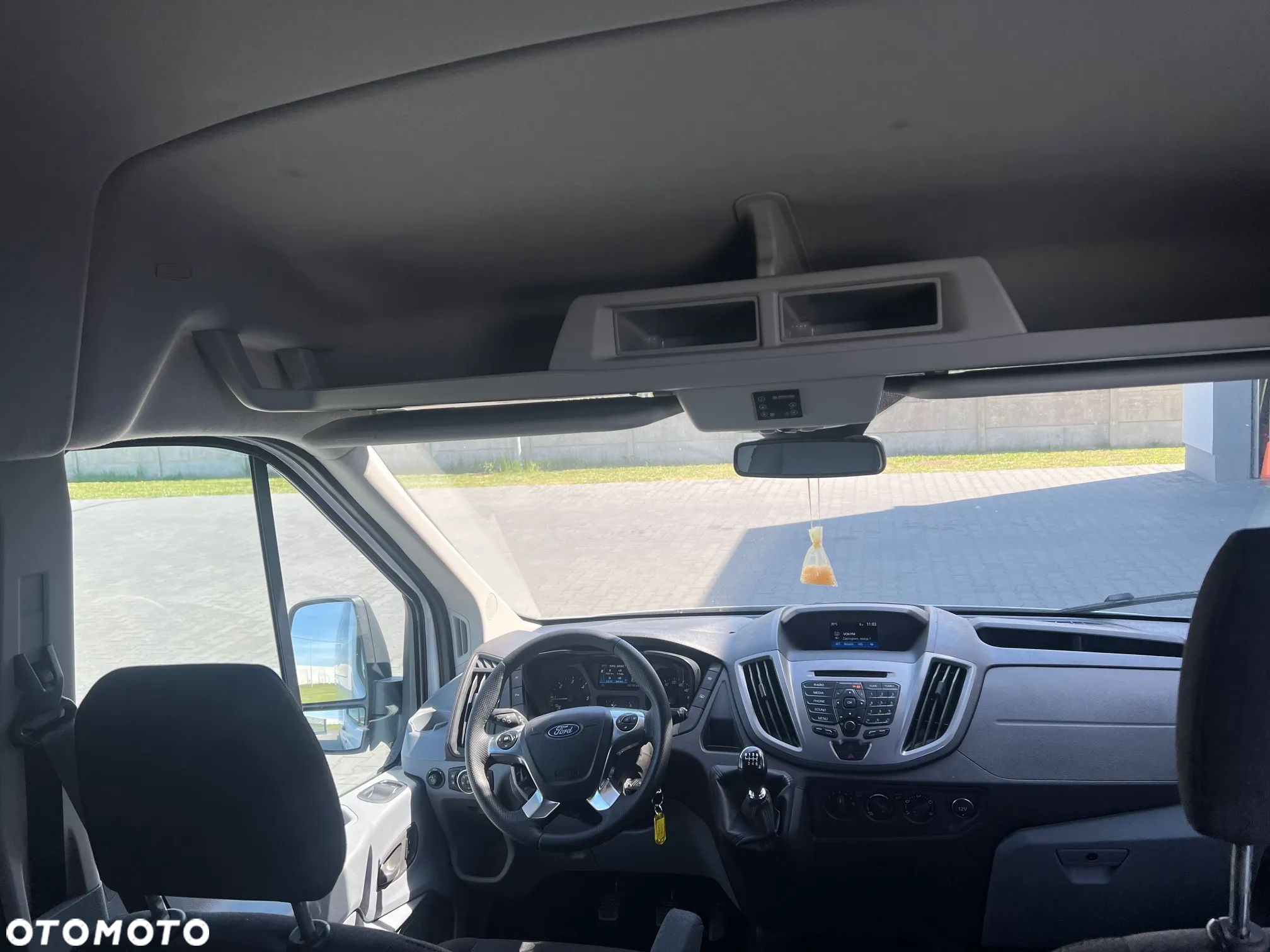 Ford Transit - 25