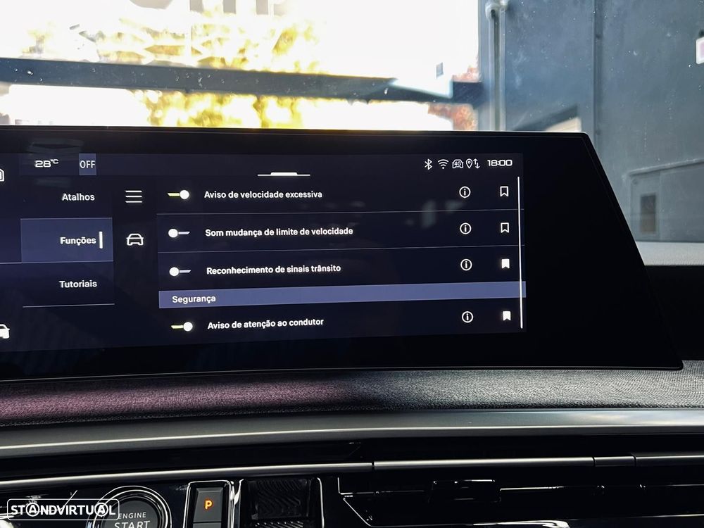 Peugeot 5008 1.2 Hybrid Allure e-DCS6 - 29