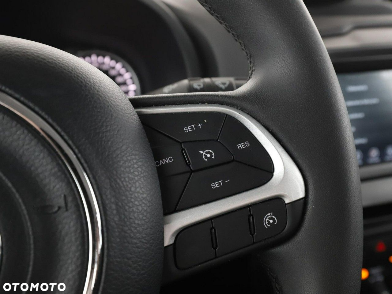 Jeep Renegade 1.3 T-GDI Longitude - 29