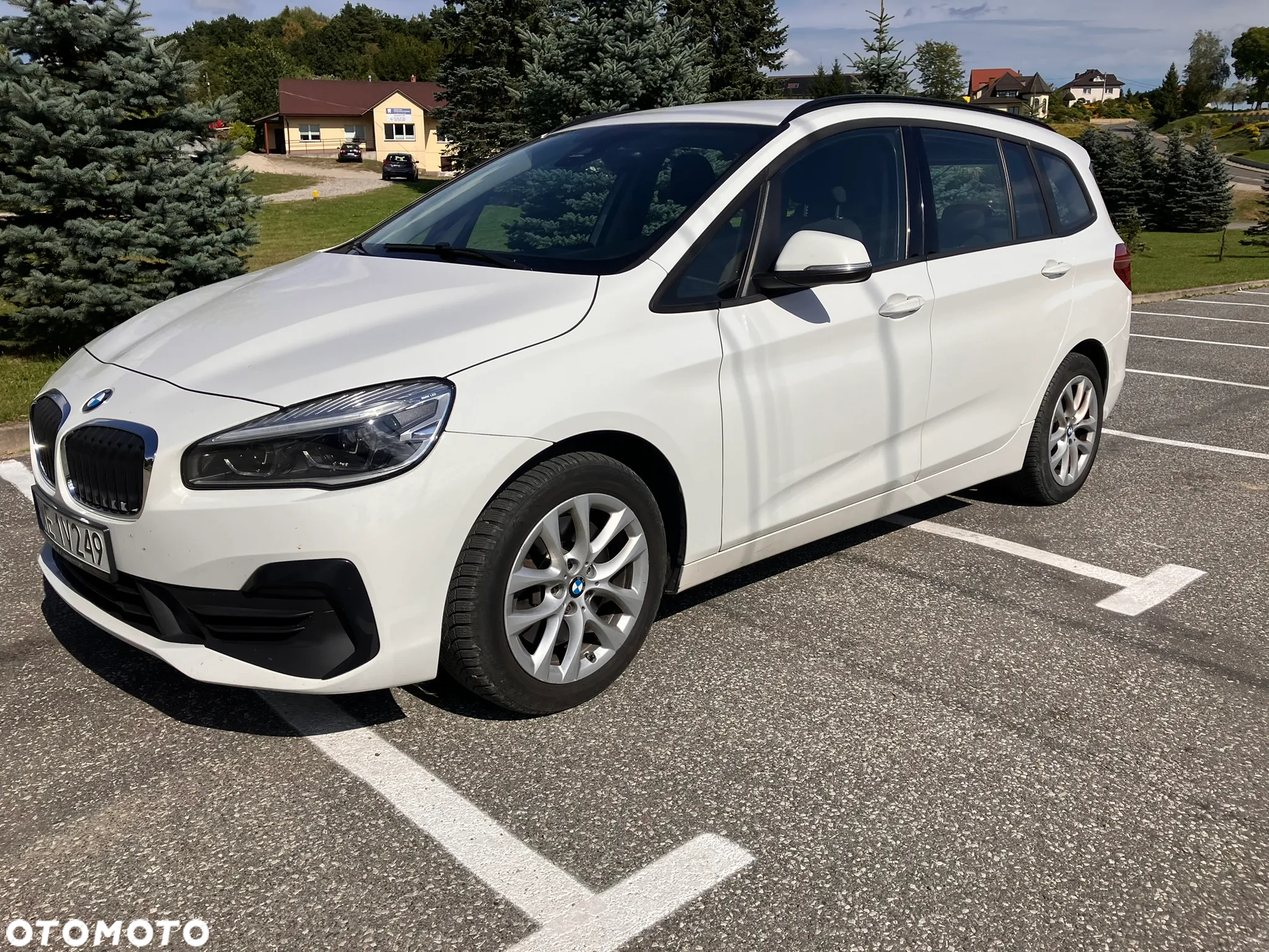 BMW Seria 2 218d - 2