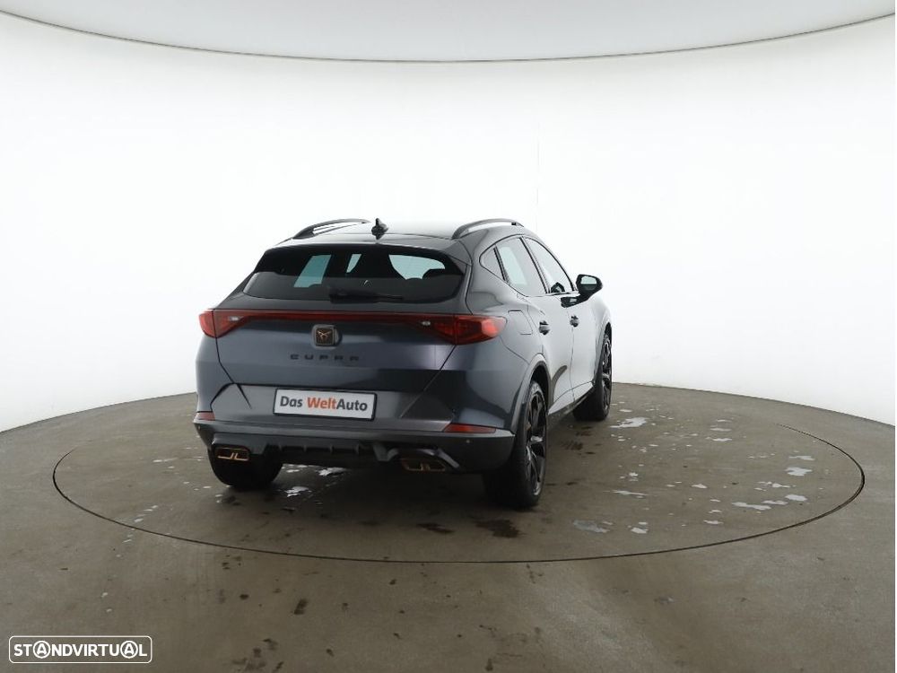 Cupra Formentor 1.4 e-Hybrid DSG VZ - 8
