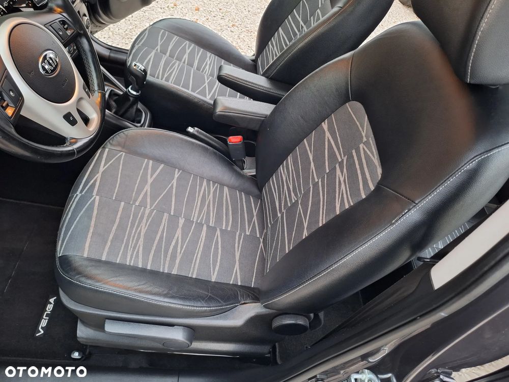 Kia Venga 1.6 CVVT Dream-Team Edition - 20