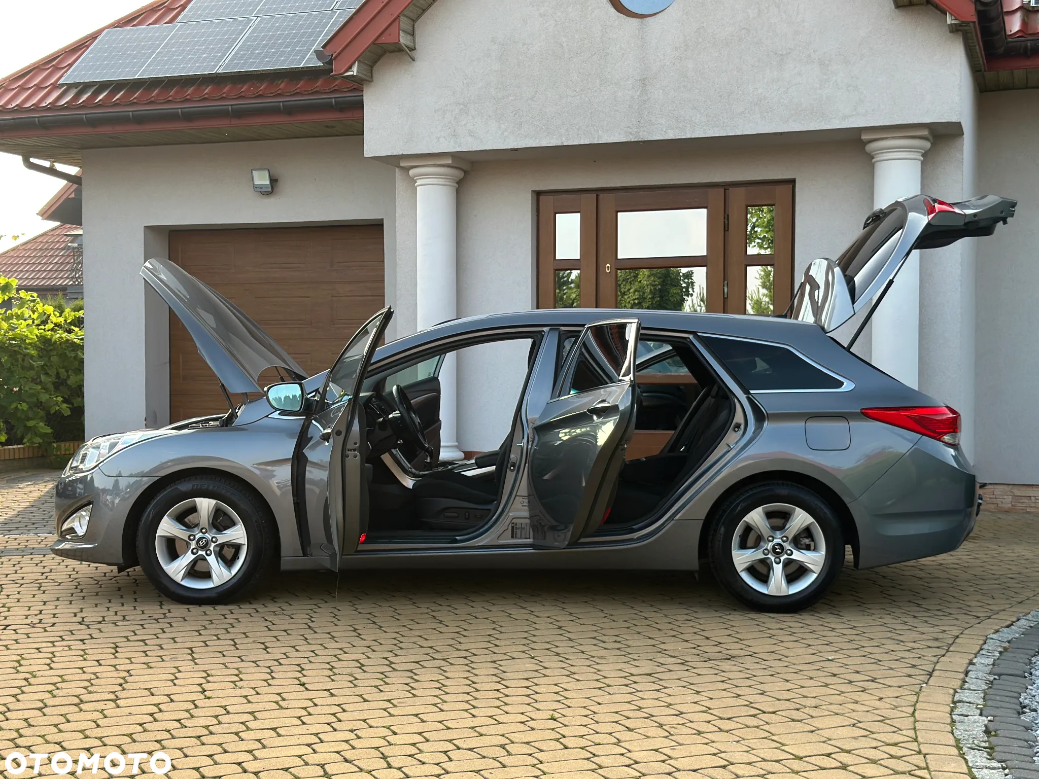 Hyundai i40 1.6 GDI Comfort + - 18